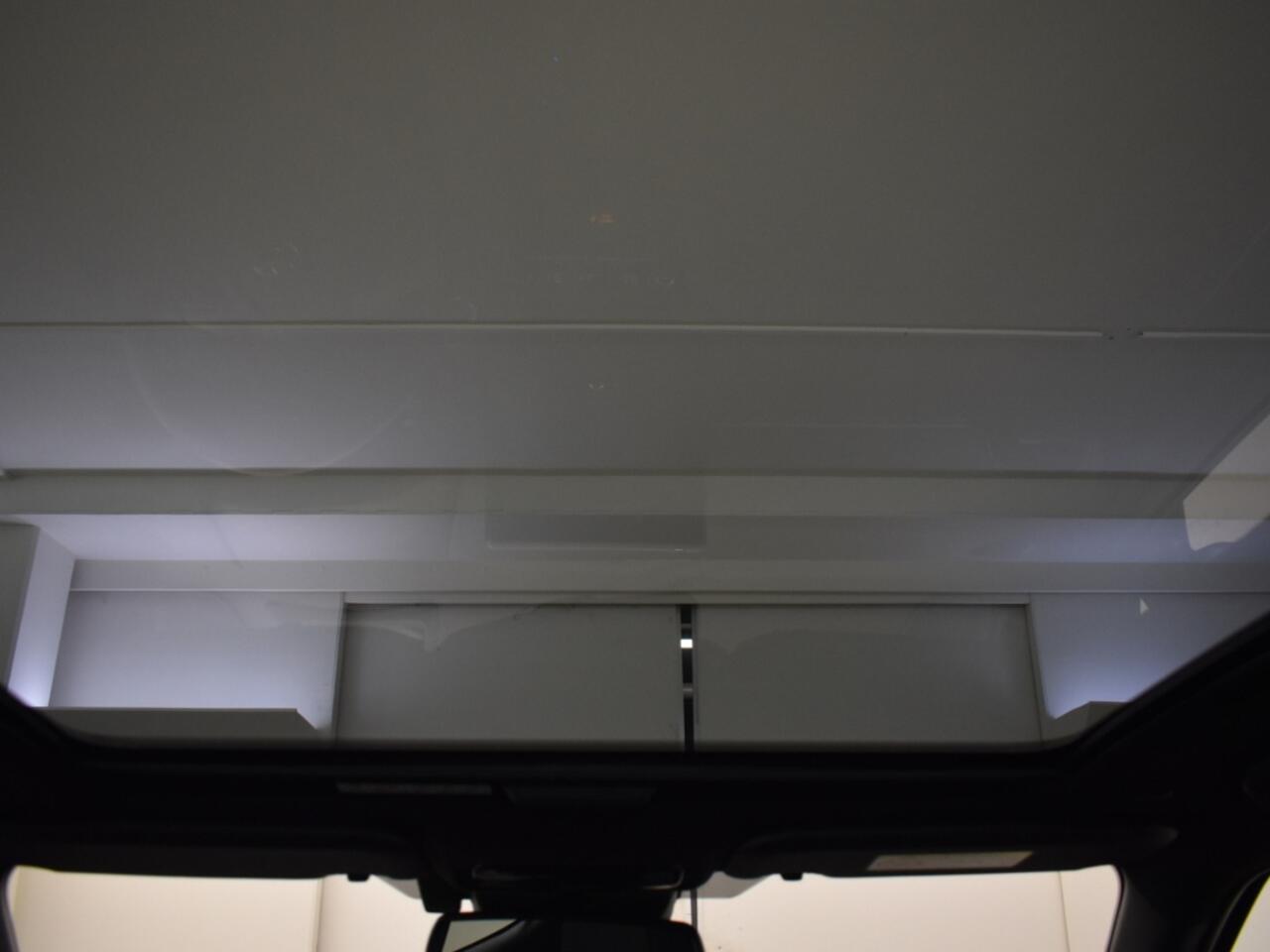 Toyota YARIS Cross 1.5 Hybrid 130 Premiere Edition | Innovation Pack | JBL audio |