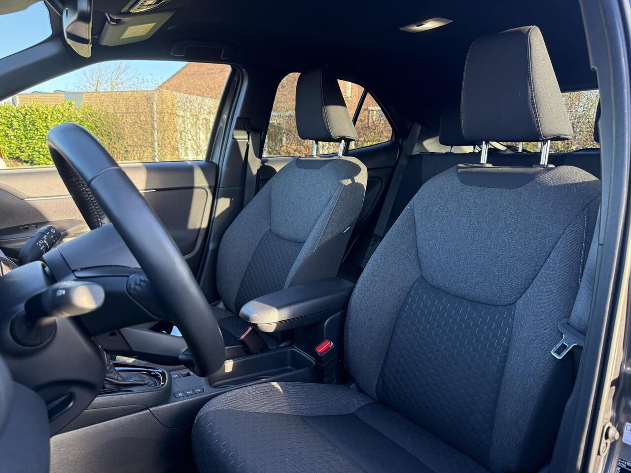 Toyota YARIS Cross 1.5 Hybrid 115 Dynamic | Stoel- stuurverwarming | Keyless | Camera | PDC V+A | ACC | 10,5" Multimedia