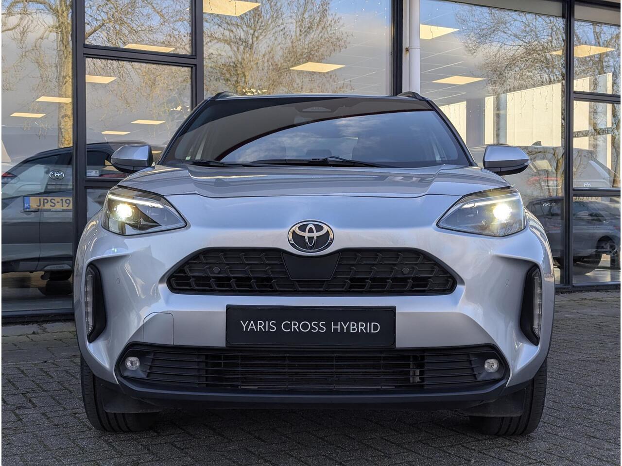 Toyota YARIS Cross 1.5 Hybrid 115 Dynamic Plus | Stoel- stuurverwarming | Keyless | Camera | PDC V+A | ACC | 10,5" Multimedia