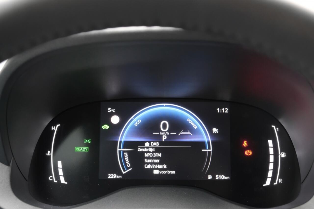 Toyota YARIS Cross 1.5 Hybrid 115 Dynamic Automaat | Comfort Pack | Parkeer sensore