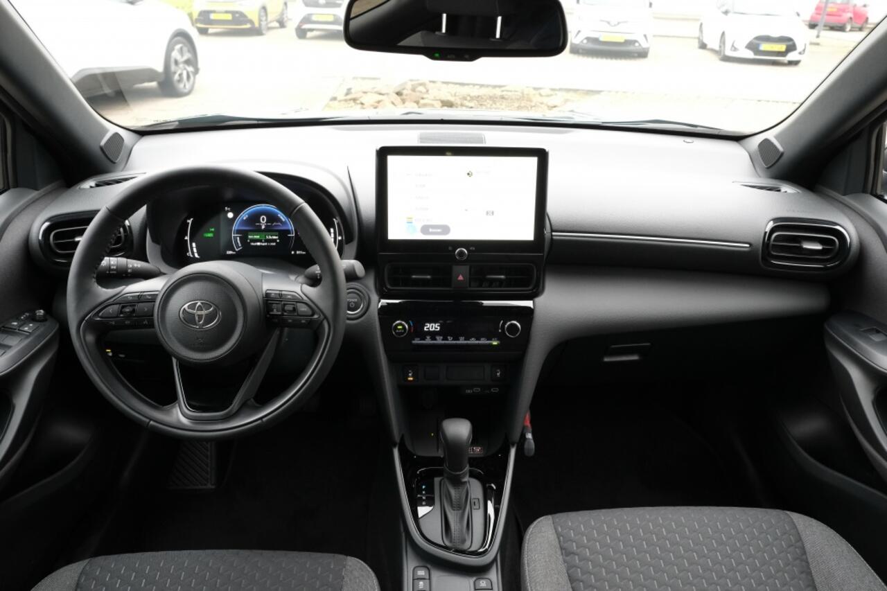 Toyota YARIS Cross 1.5 Hybrid 115 Dynamic Automaat | Comfort Pack | Parkeer sensore