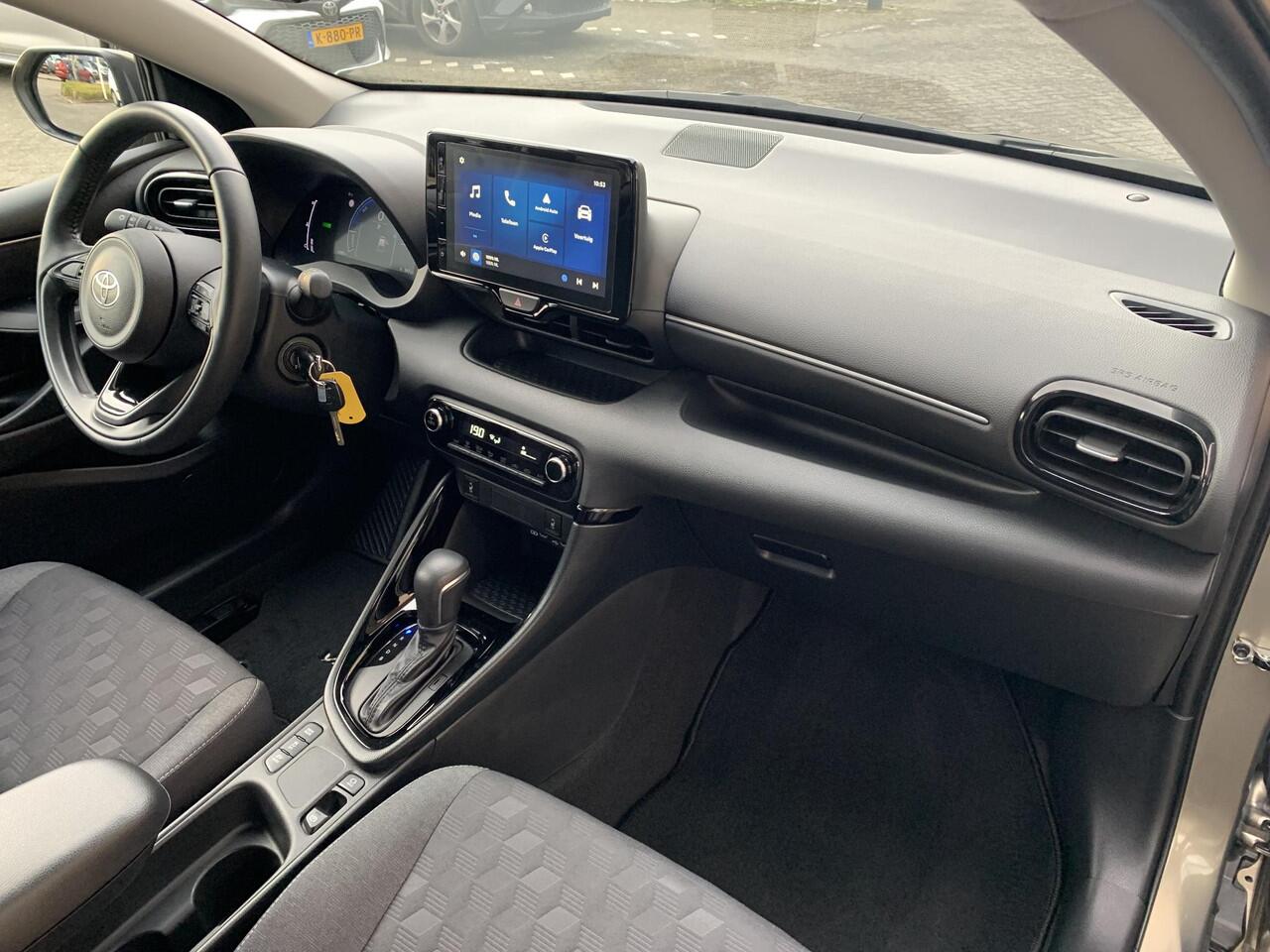 Toyota YARIS 1.5 Hybrid 115 Dynamic