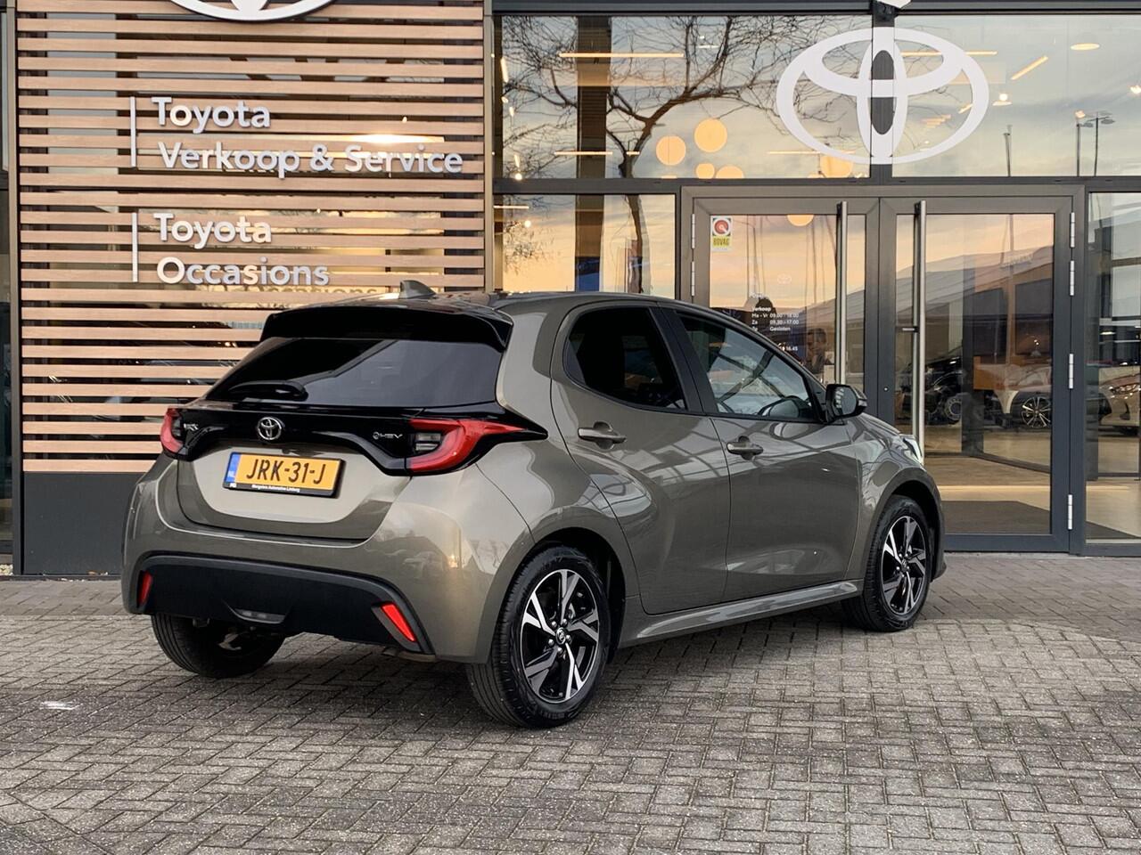 Toyota YARIS 1.5 Hybrid 115 Dynamic