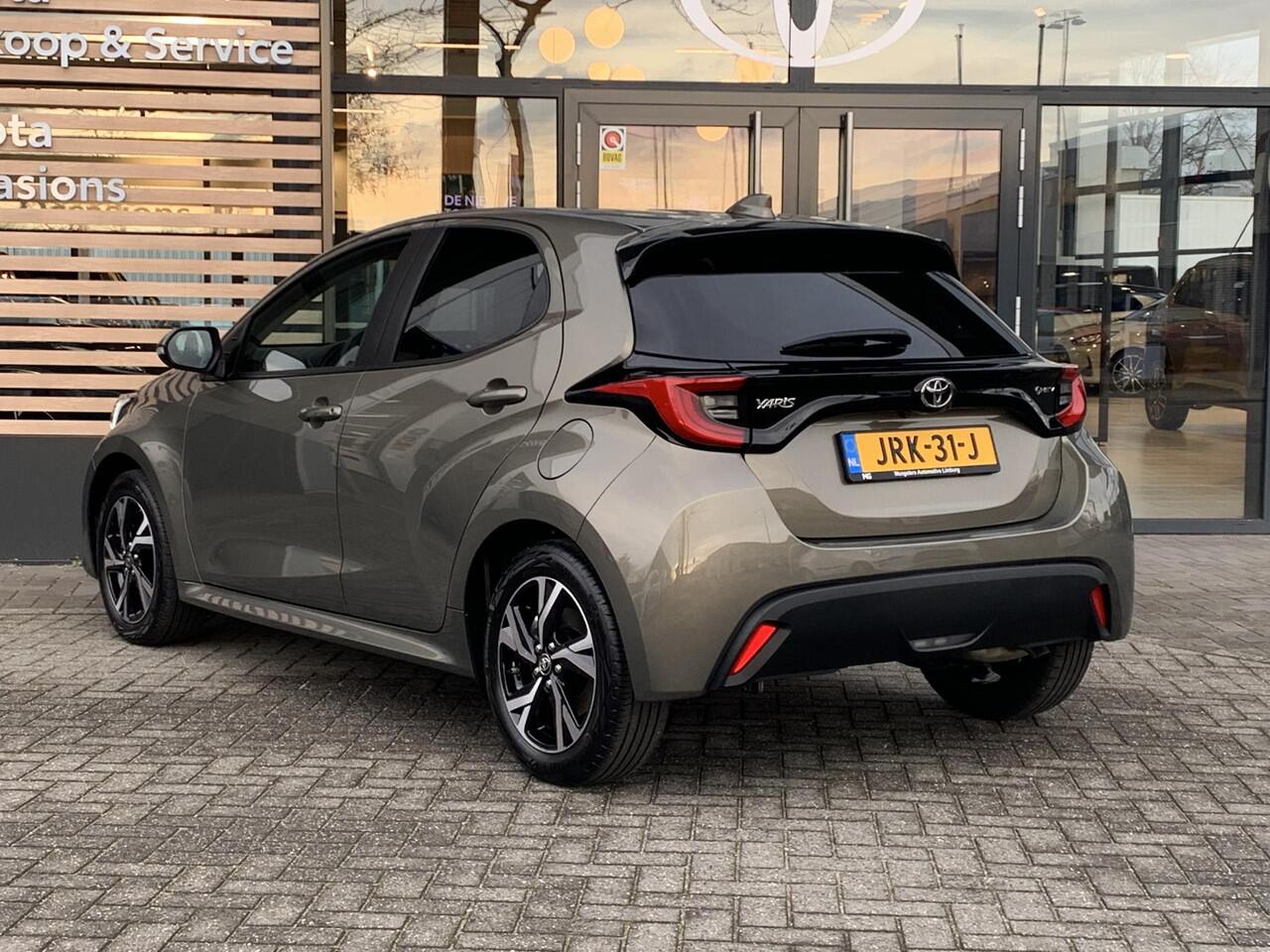 Toyota YARIS 1.5 Hybrid 115 Dynamic
