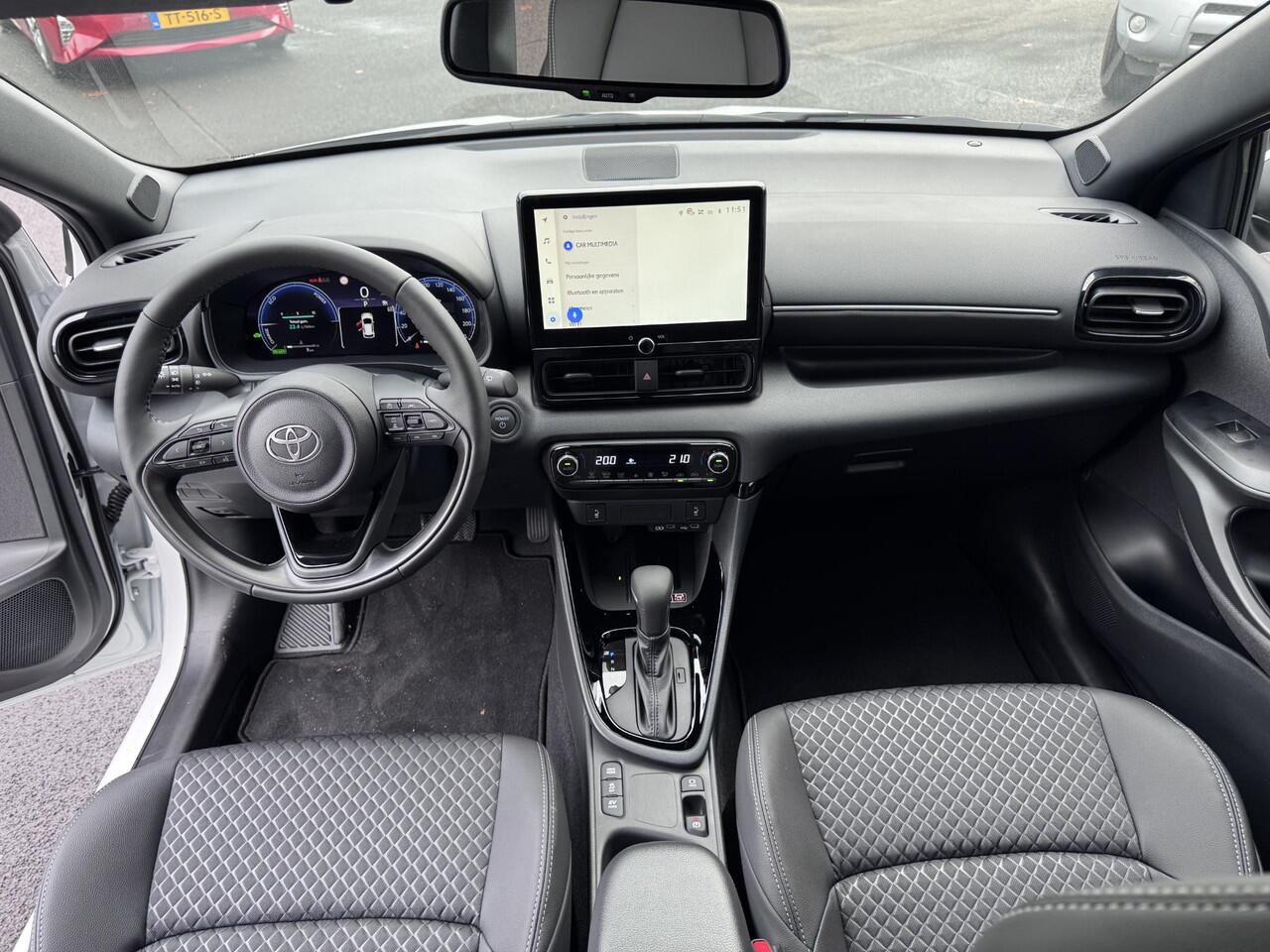 Toyota YARIS 1.5 Hybrid 130 Executive