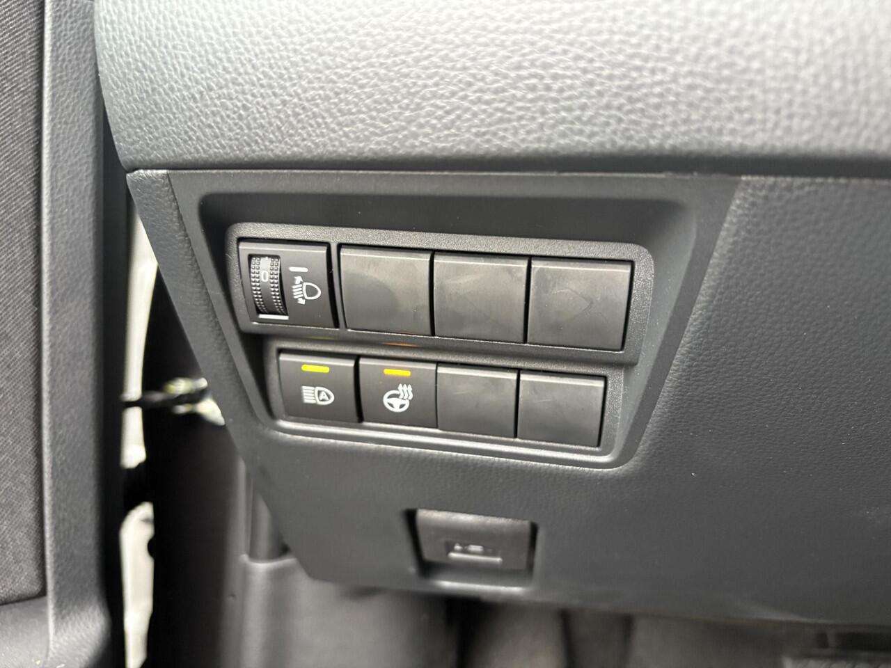 Toyota YARIS 1.5 Hybrid 115 First Edition