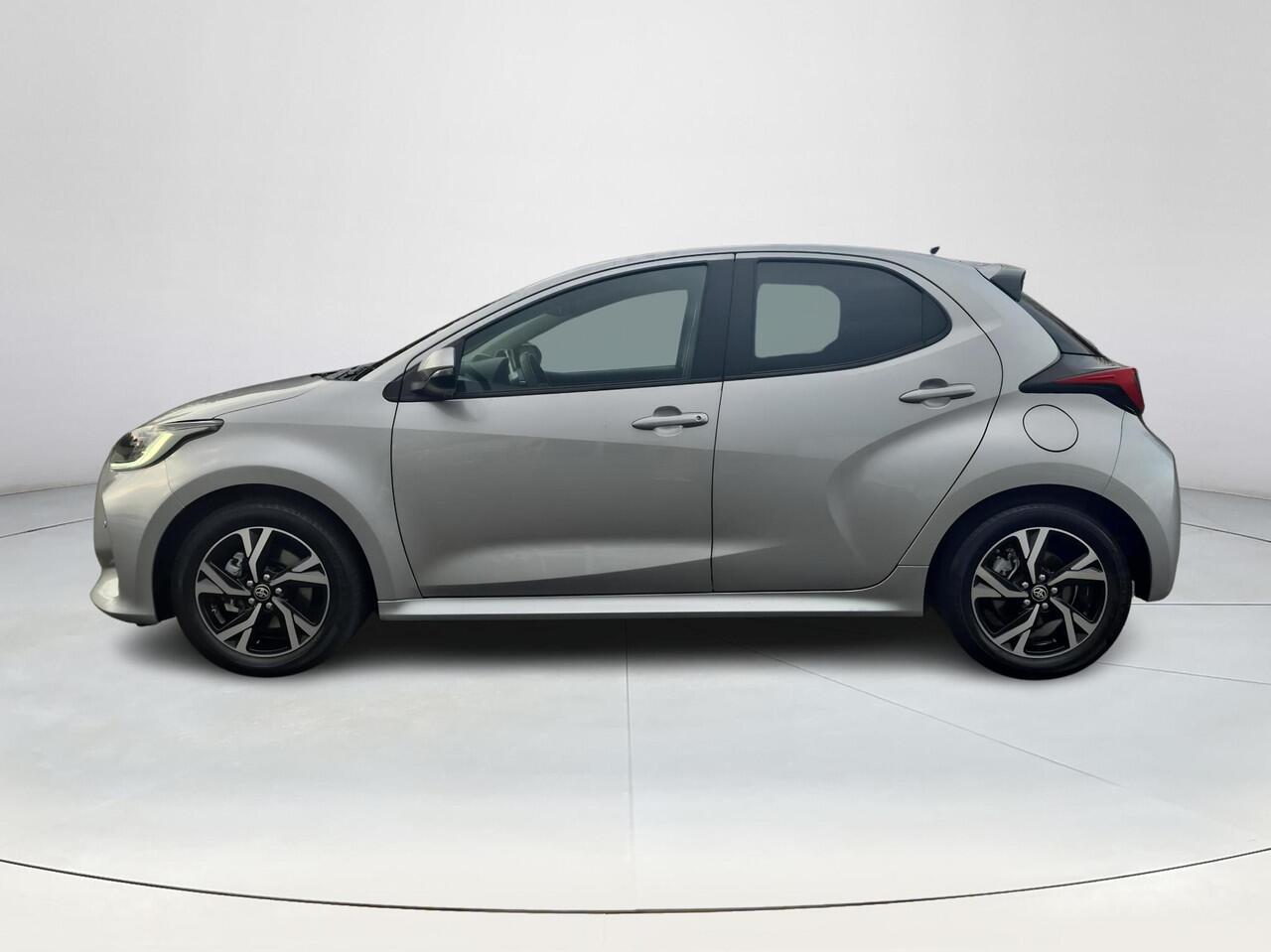 Toyota YARIS 1.5 Hybrid 115 Dynamic | Navigatie | Apple CarPlay/Android auto | Achteruitrijcamera | Comfort Pack