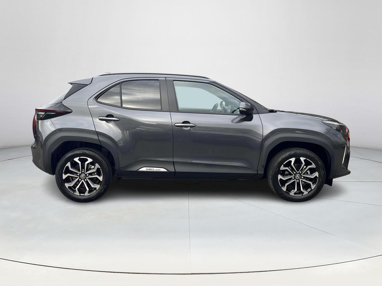 Toyota YARIS Cross 1.5 Hybrid 115 First Edition | All-in prijs | Automaat | Apple/android auto | Parkeersensoren