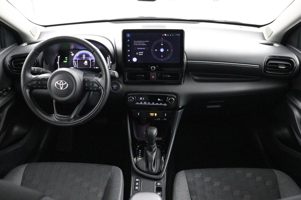 Toyota YARIS 1.5 Hybrid 115 Dynamic | Blind Spot Monitor | Stoel / Stuurverwarming | Dodehoek detectie | Comfort Pack |