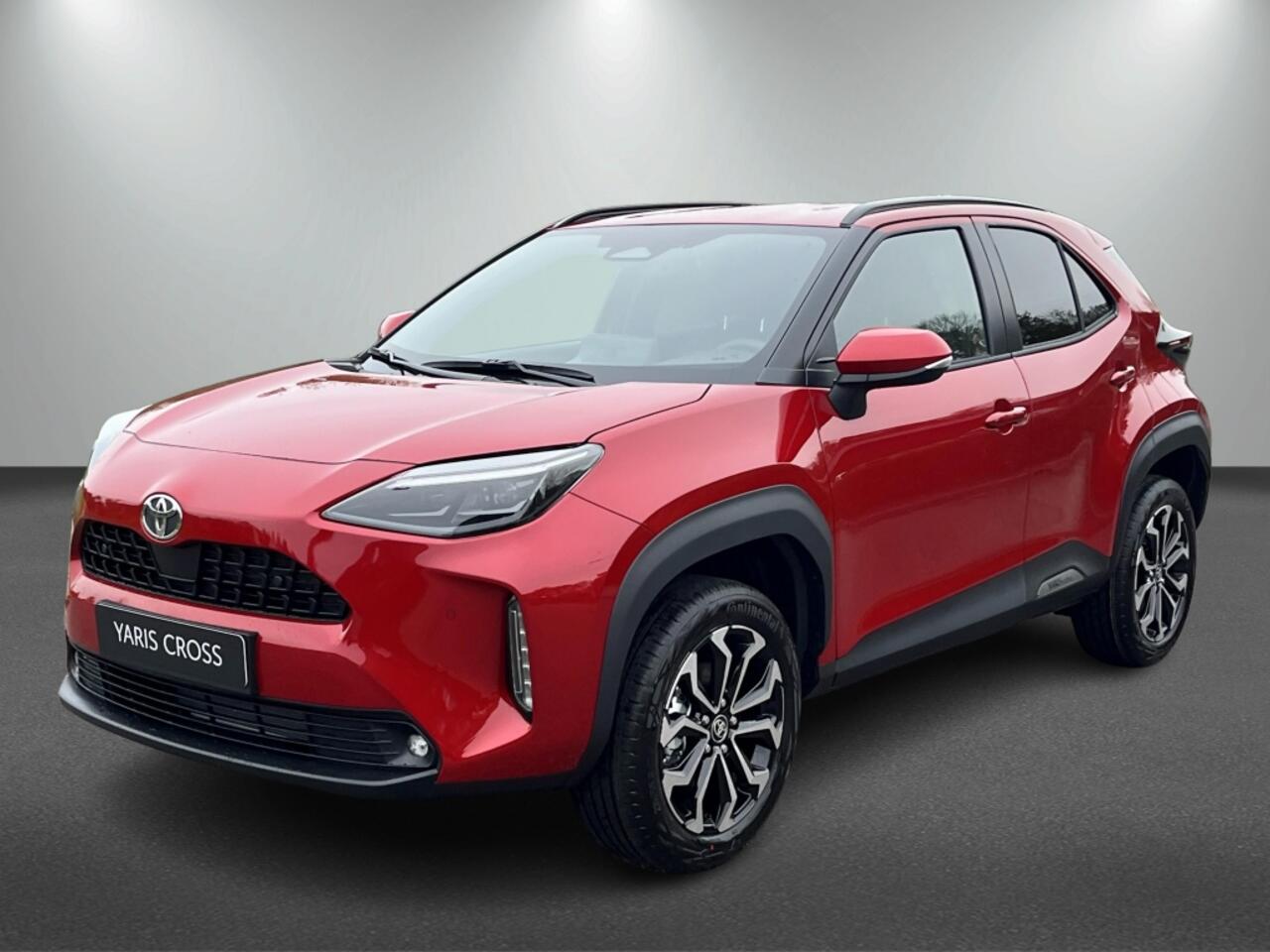 Toyota YARIS Cross 1.5 Hybrid 130 Black Edition, Safety + Winter pakket.