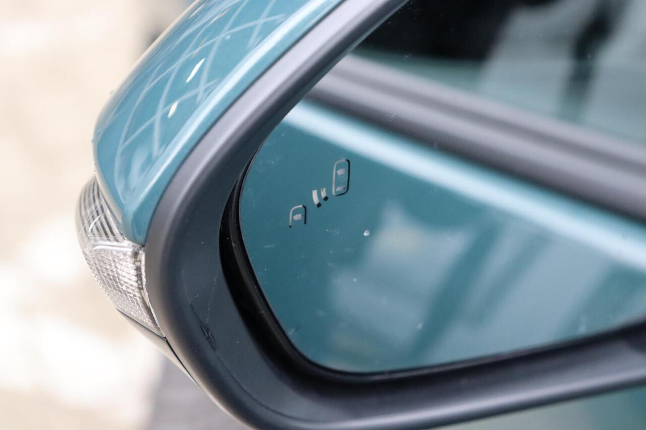 Toyota YARIS 1.5 Hybrid 115 Dynamic, Comfort Pack