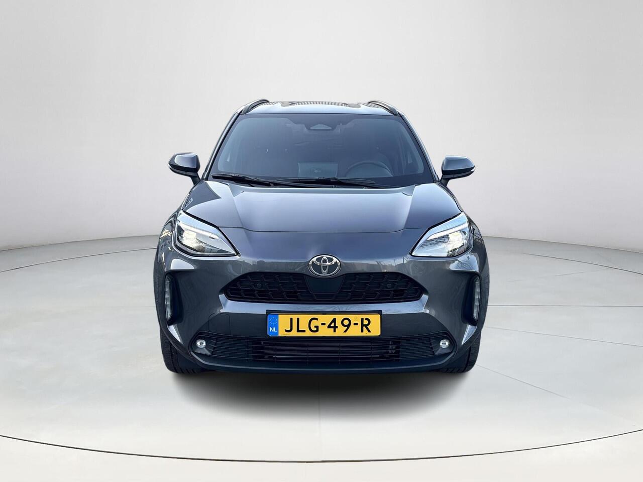Toyota YARIS Cross 1.5 Hybrid 115 Dynamic **COMFORT PACK/ DODEHOEK DETECTIE/ STUURVERWARMING/ PARKEERSENSOREN**