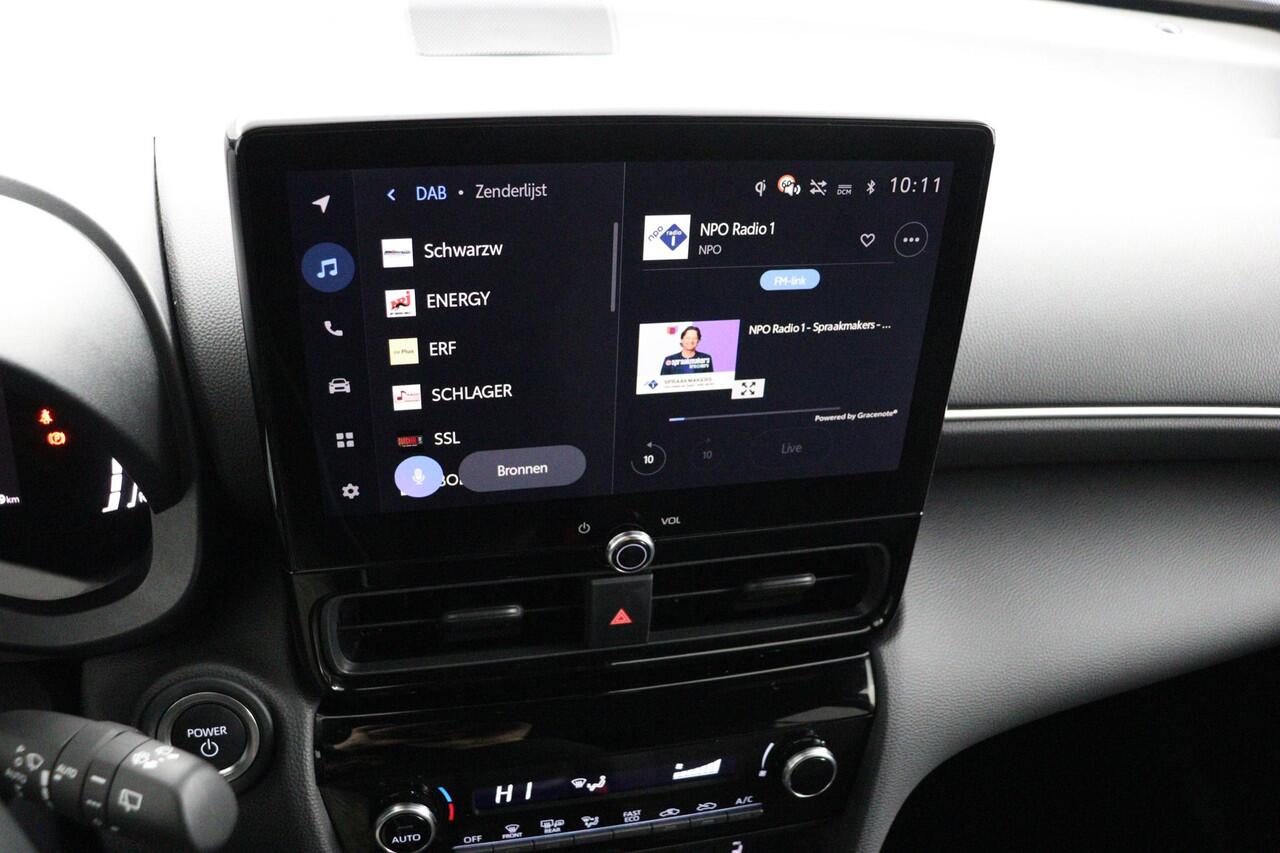 Toyota YARIS Cross 1.5 Hybrid 115 Dynamic | Comfort Pack | Parkeer sensoren | Stuur stoel verwarming |