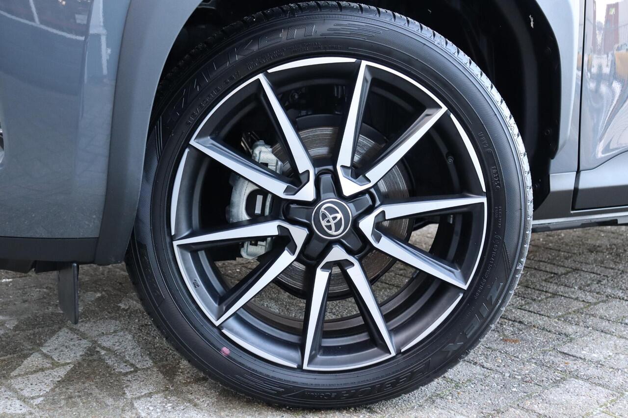 Toyota YARIS Cross 1.5 Hybrid 130 GR Sport, 360 Camera, Stoel- en Stuurverwarming met voordeel!