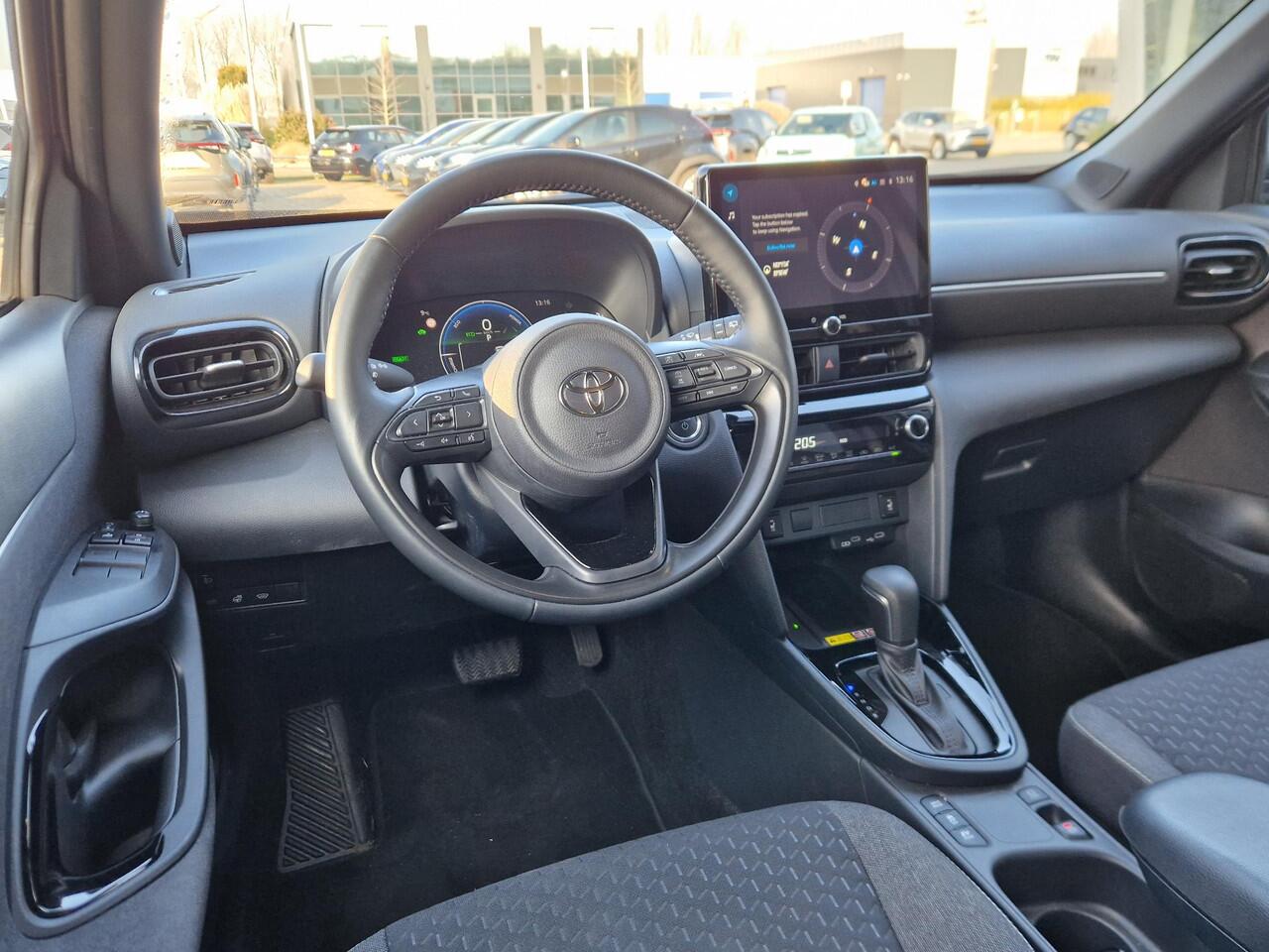 Toyota YARIS Cross 1.5 Hybrid 115 Dynamic met comfort pakket