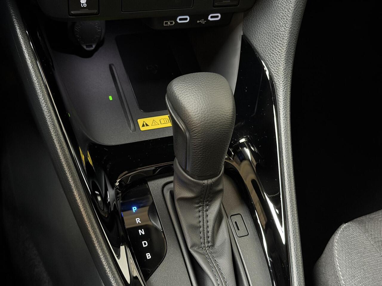 Toyota YARIS 1.5 Hybrid 115 Dynamic