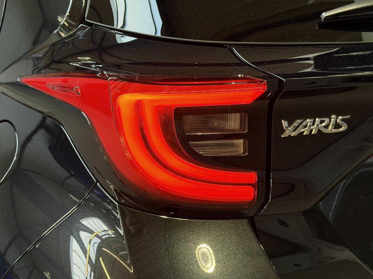 Toyota YARIS 1.5 Hybrid 115 Dynamic