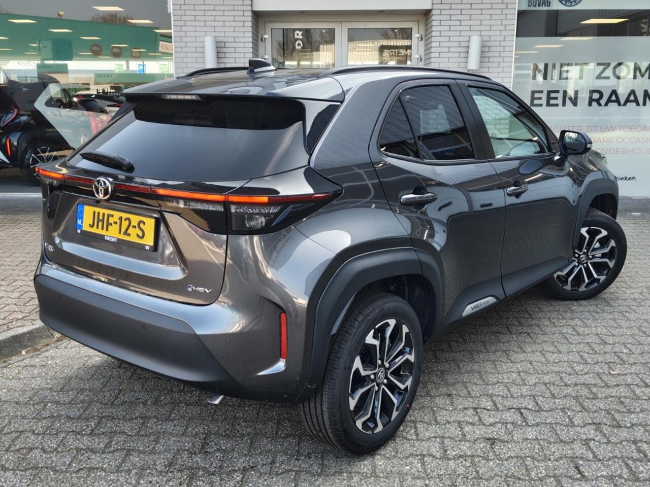 Toyota YARIS Cross 1.5 Hybrid 130 Dynamic | Comfort Pack | Sensoren v/a | Stoelverw