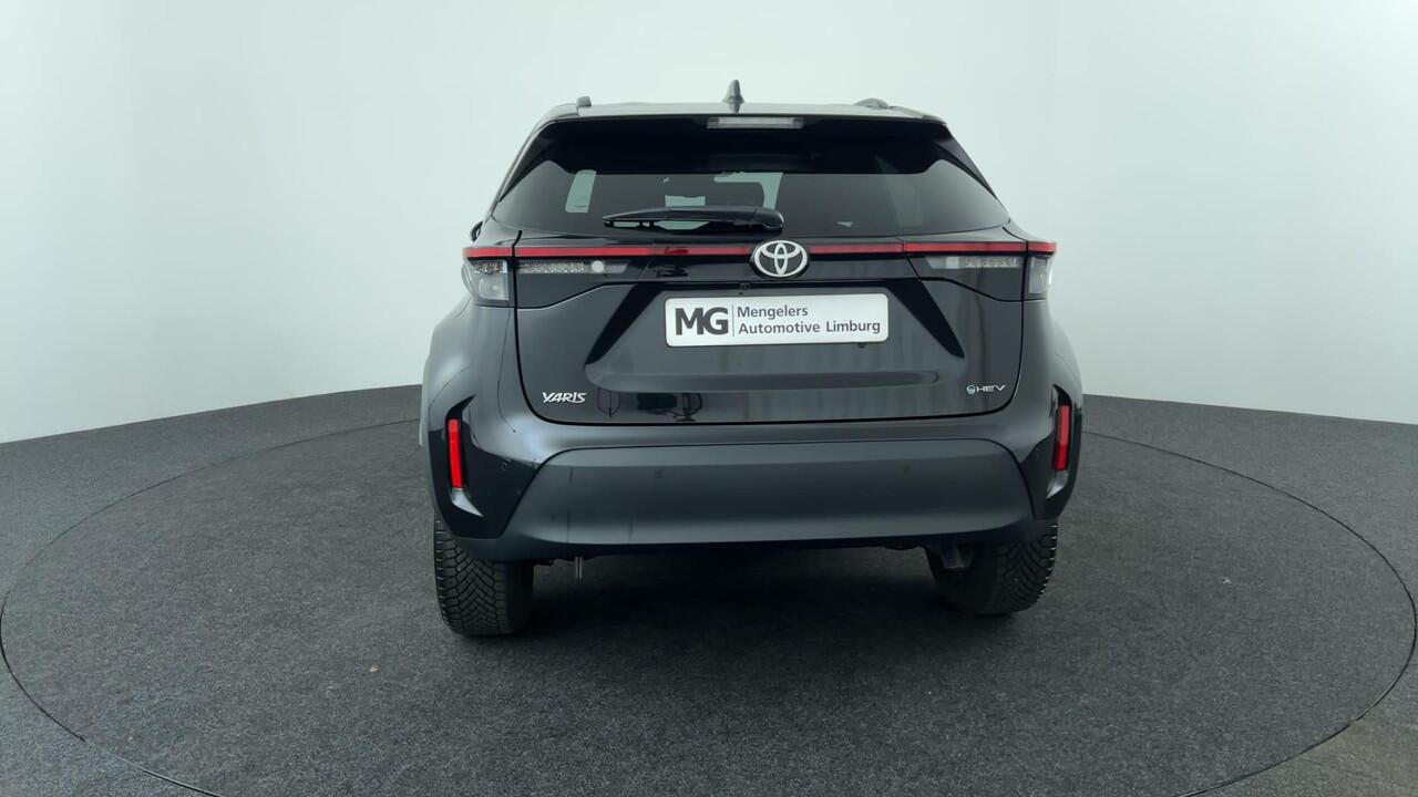 Toyota YARIS Cross 1.5 Hybrid 115 First Edition | Rijklaar | Stoelverwarming | Navigatie