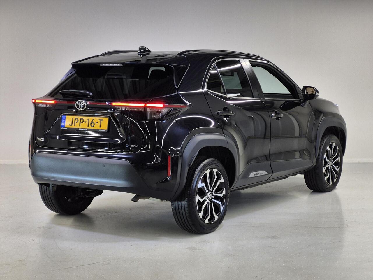 Toyota YARIS Cross 1.5 Hybrid 115 First Edition | Carplay draadloos | Clima | Adapt cruise | MJ25 |