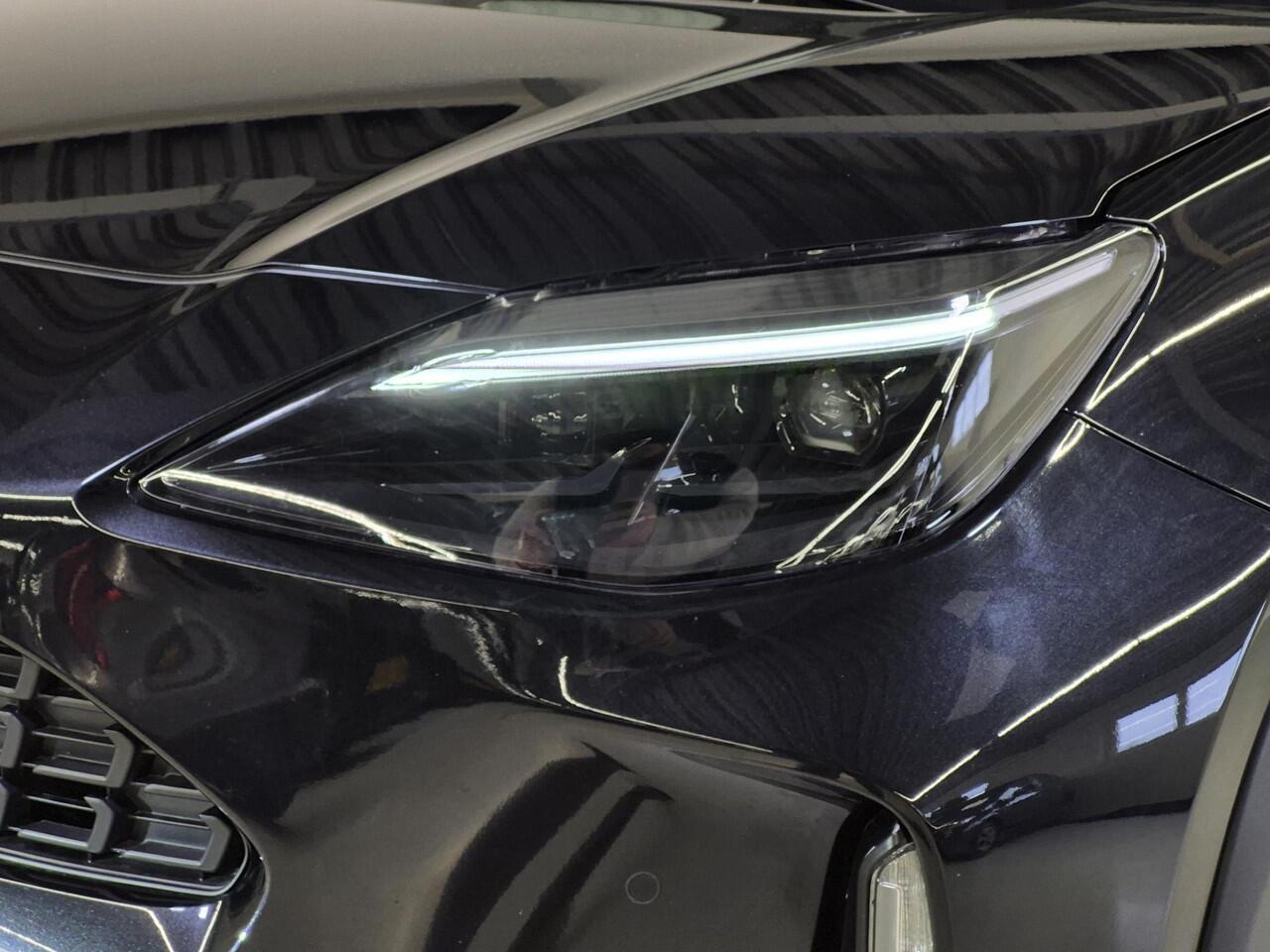 Toyota YARIS Cross 1.5 Hybrid 115 First Edition | Carplay draadloos | Clima | Adapt cruise | MJ25 |