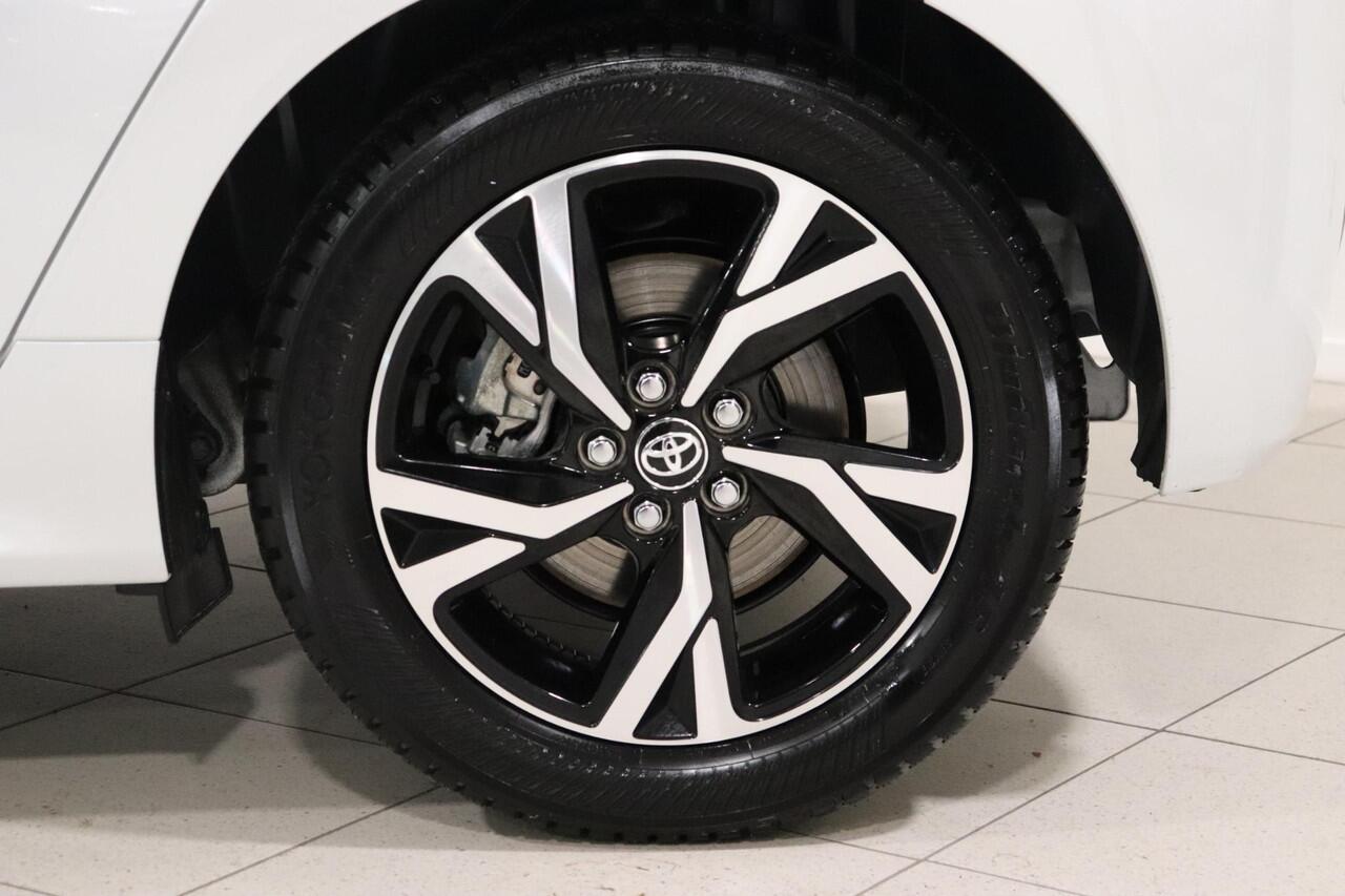 Toyota YARIS 1.5 Hybrid 115 Dynamic, Comfort pack, BSM, Stuurverwarming!