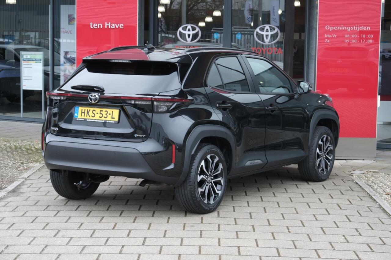 Toyota YARIS Cross 1.5 Hybrid 115 First Edition | Comfort pack | Parkeer sensoren |