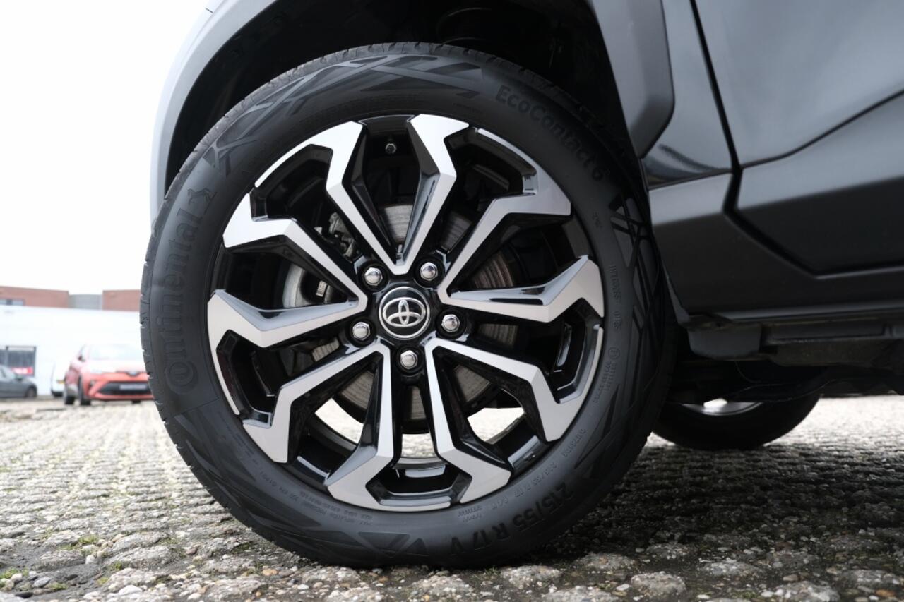 Toyota YARIS Cross 1.5 Hybrid 115 First Edition | Comfort pack | Parkeer sensoren |