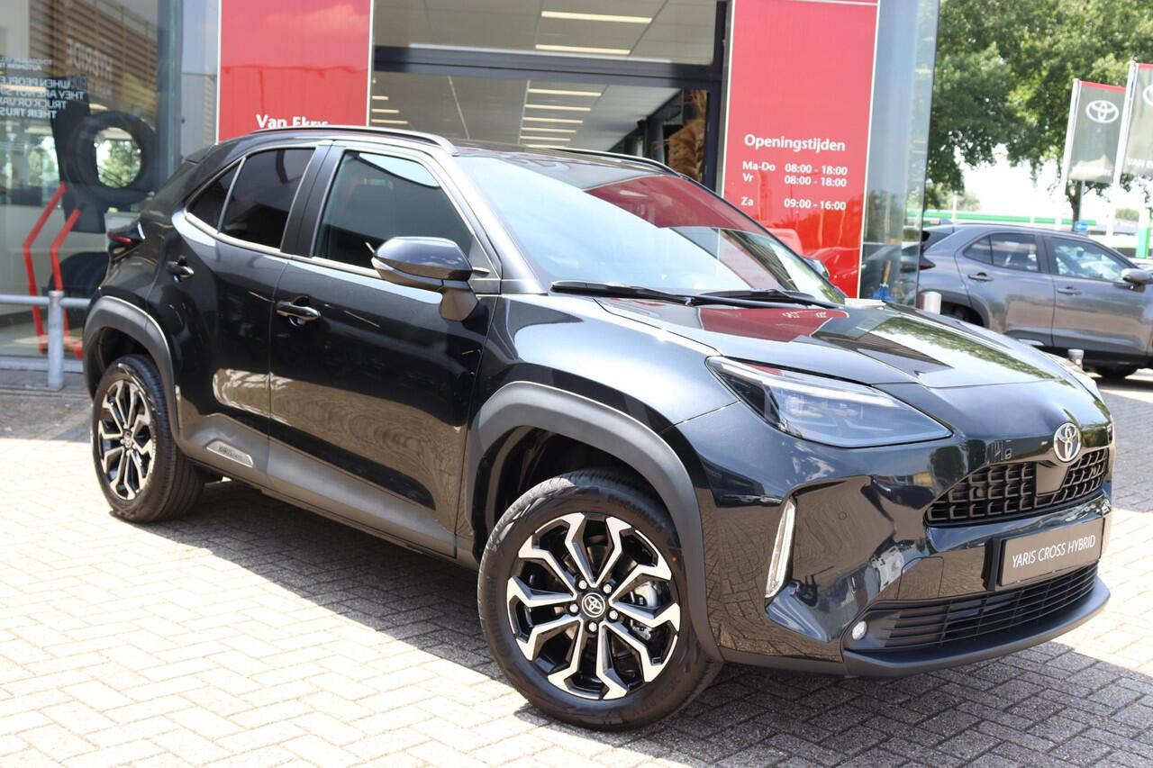 Toyota YARIS Cross 1.5 Hybrid 130 Dynamic Comfort Pack, Nieuw, in maart leverbaar met ¤2.000,- inruilpremie!