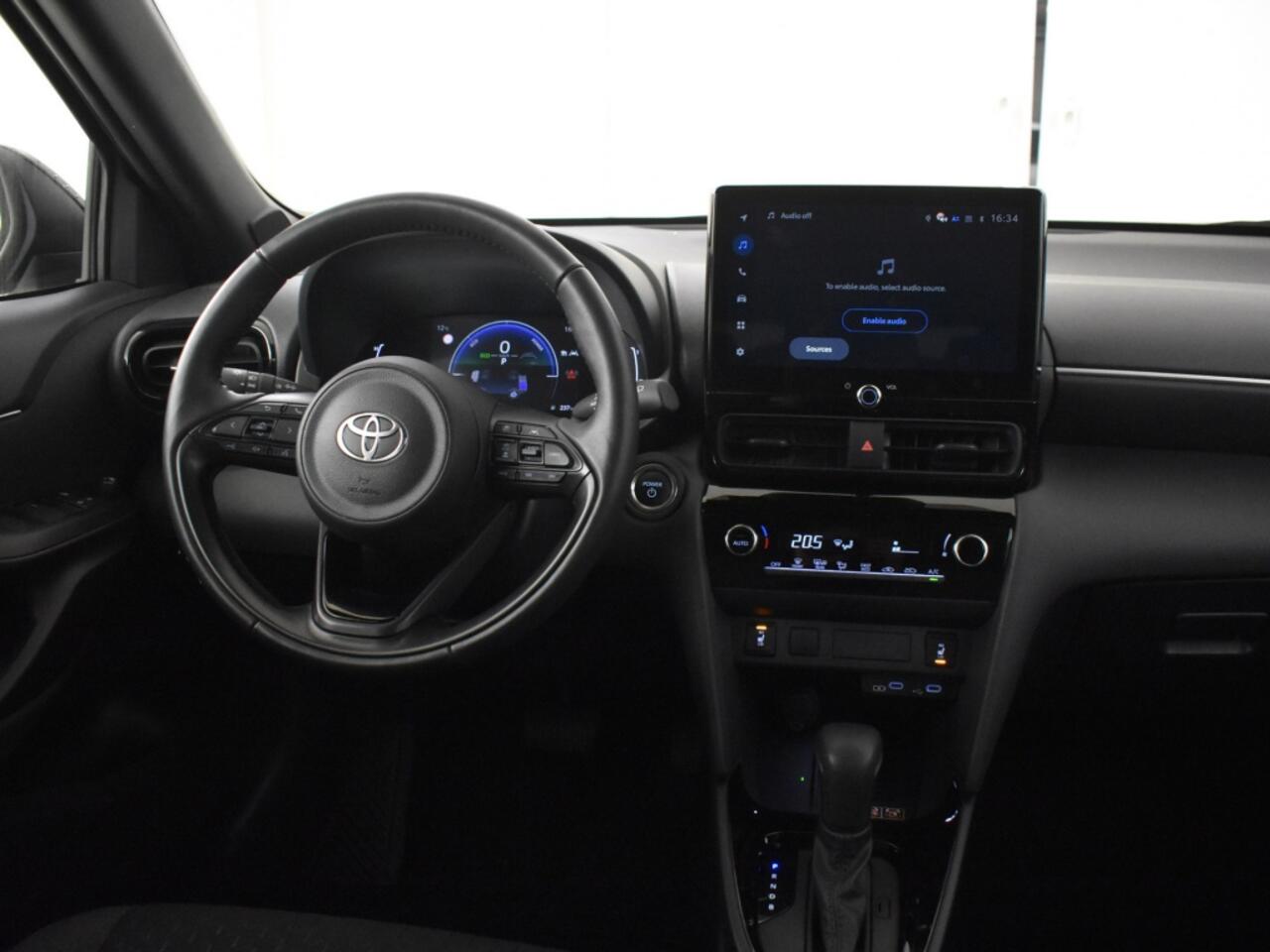 Toyota YARIS Cross 1.5 Hybrid 115 Style | stoel + stuurverwarmd |
