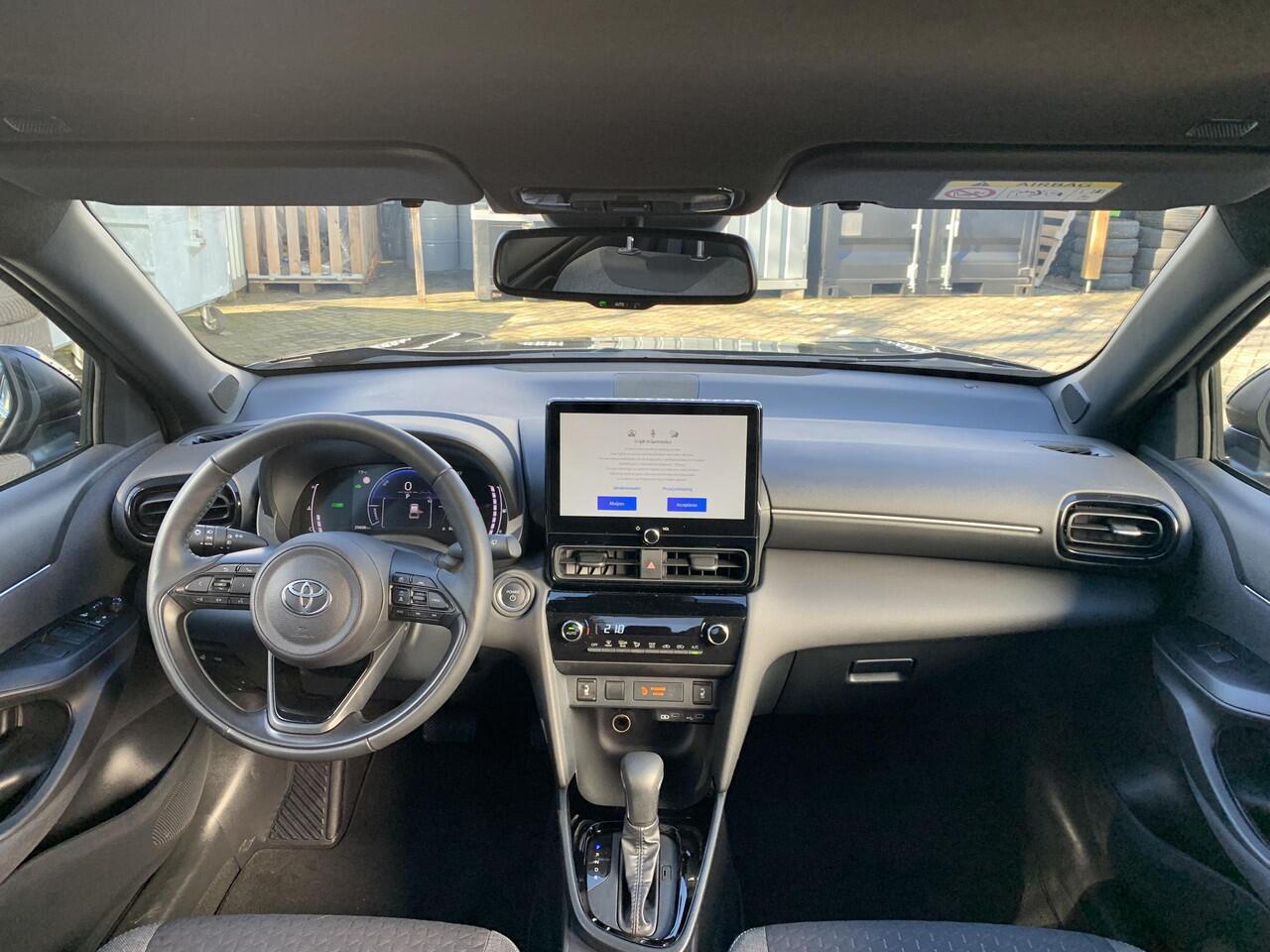 Toyota YARIS Cross 1.5 Hybrid 115 First Edition