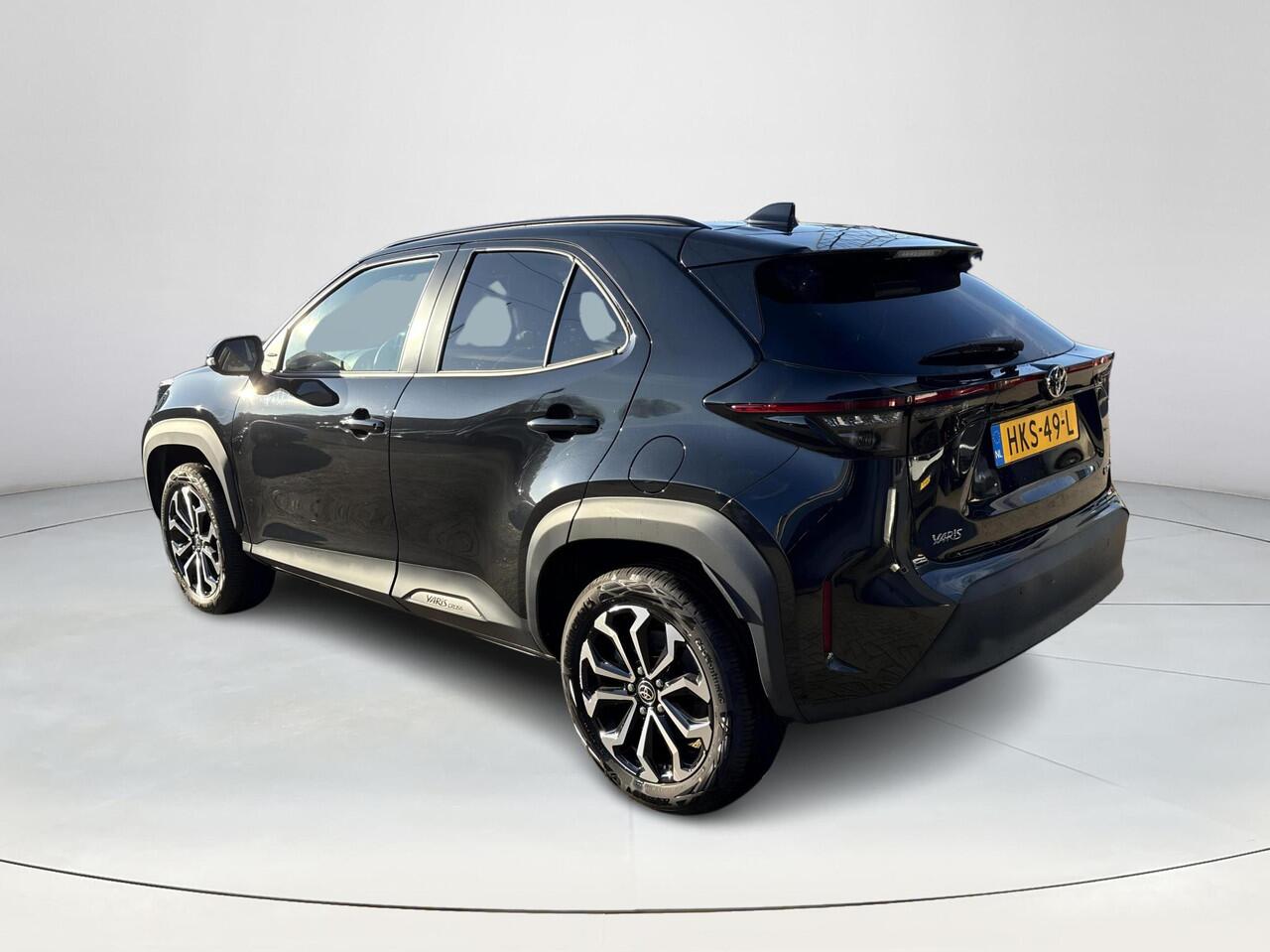 Toyota YARIS Cross 1.5 Hybrid 115 Dynamic **COMFORT PACK/ DODE HOEK DETECTIE/ STUURVERWARMING**