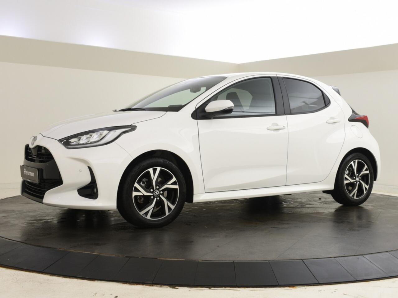 Toyota YARIS 1.5 Hybrid 115 Style | blind Spot | stoel + Stoelverw. | PDC v+a