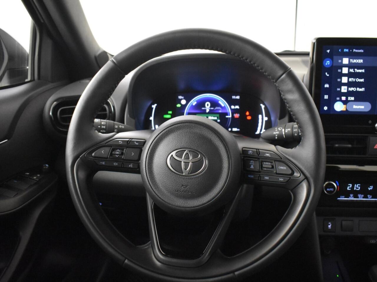 Toyota YARIS Cross 1.5 Hybrid 115 Style | stoel + stuurverwarmd | Carplay |