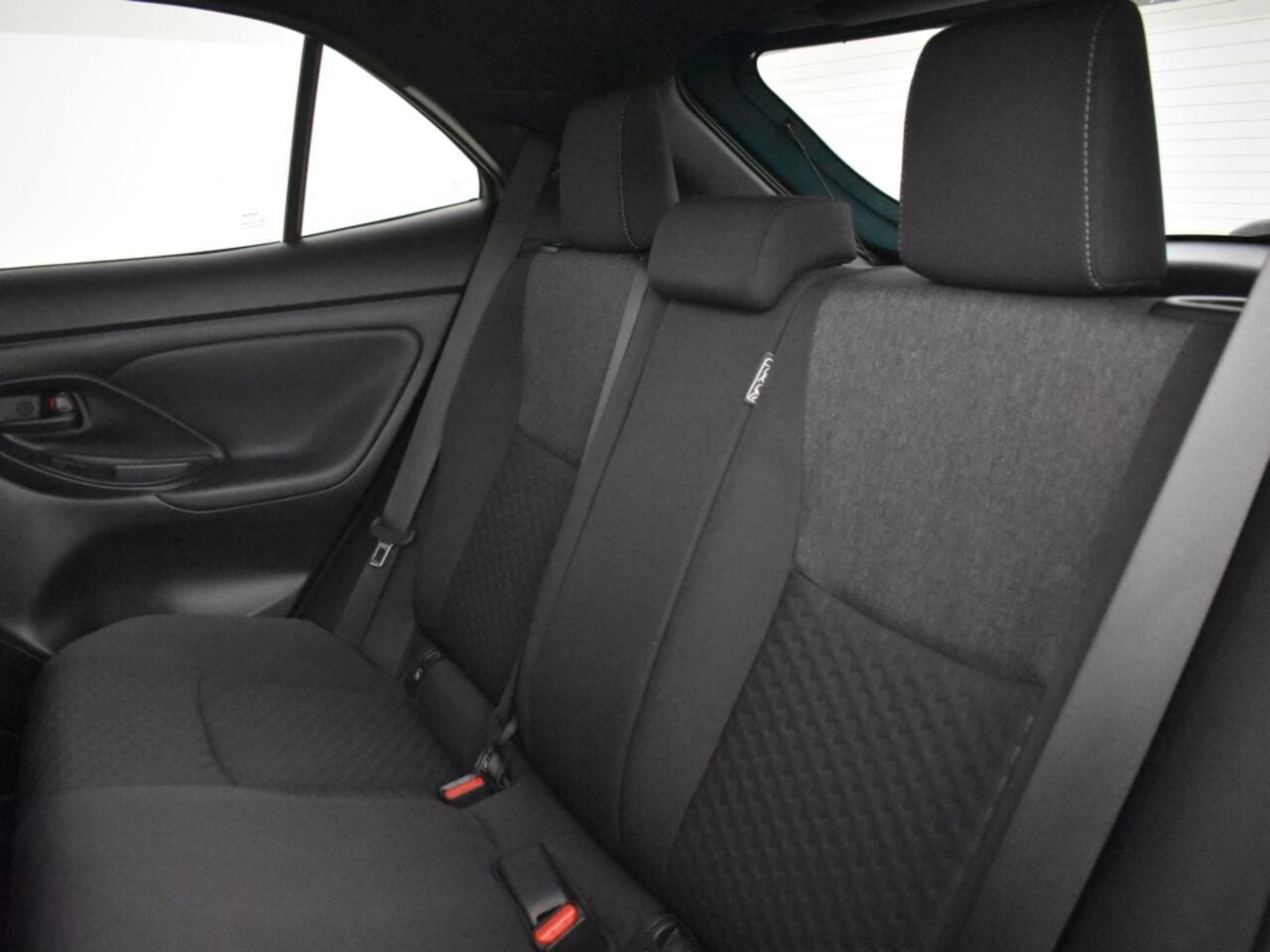 Toyota YARIS Cross 1.5 Hybrid 115 Style | stoel + stuurverwarmd | Adapt. cruise |