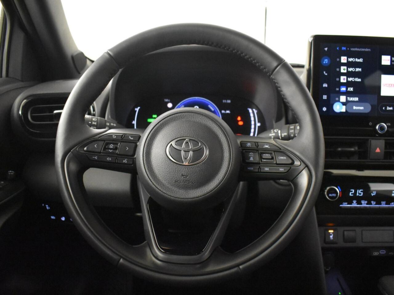 Toyota YARIS Cross 1.5 Hybrid 115 Style | stoel + stuurverwarmd | Adapt. cruise |