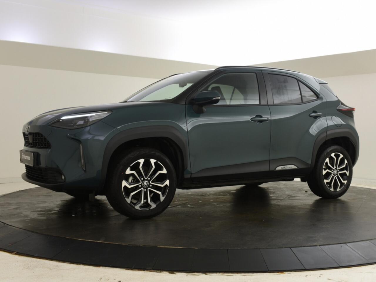 Toyota YARIS Cross 1.5 Hybrid 115 Style | stoel + stuurverwarmd | Adapt. cruise |