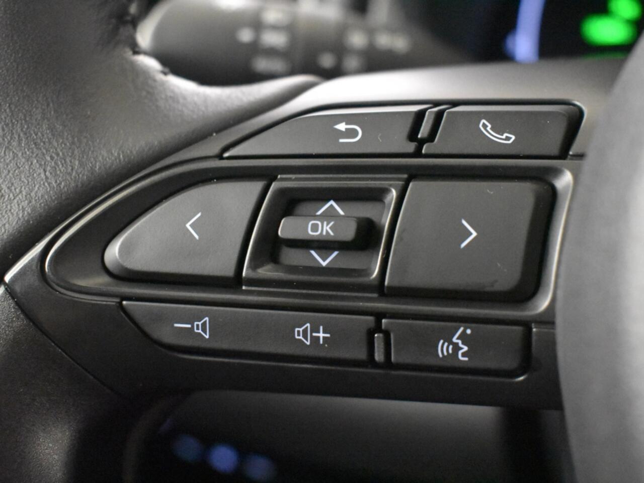 Toyota YARIS Cross 1.5 Hybrid 115 Style | Stuur en Stoelverwarming | Keyless
