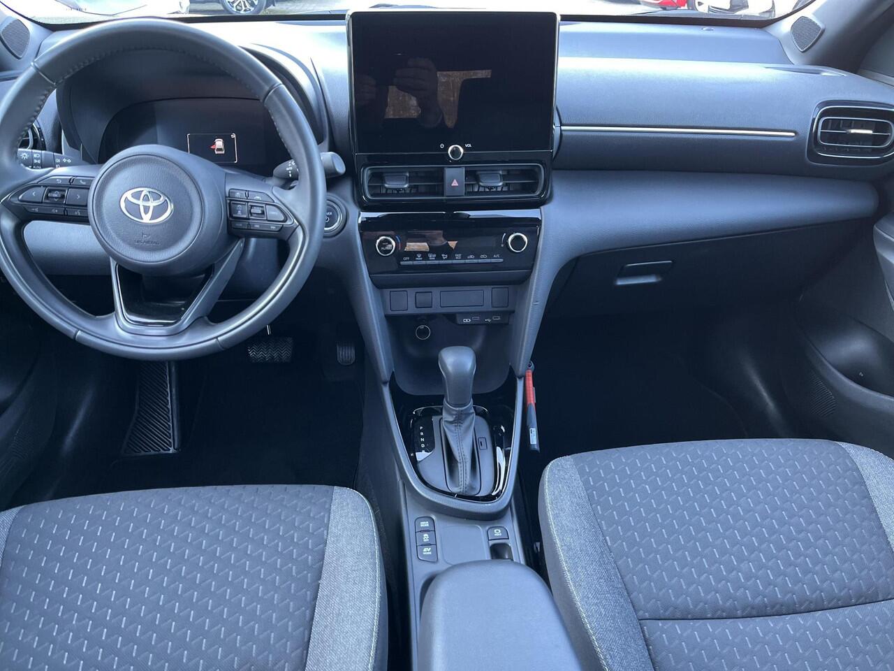 Toyota YARIS Cross 1.5 Hybrid 115 First Edition | All-in prijs | Automaat | Apple/android carplay
