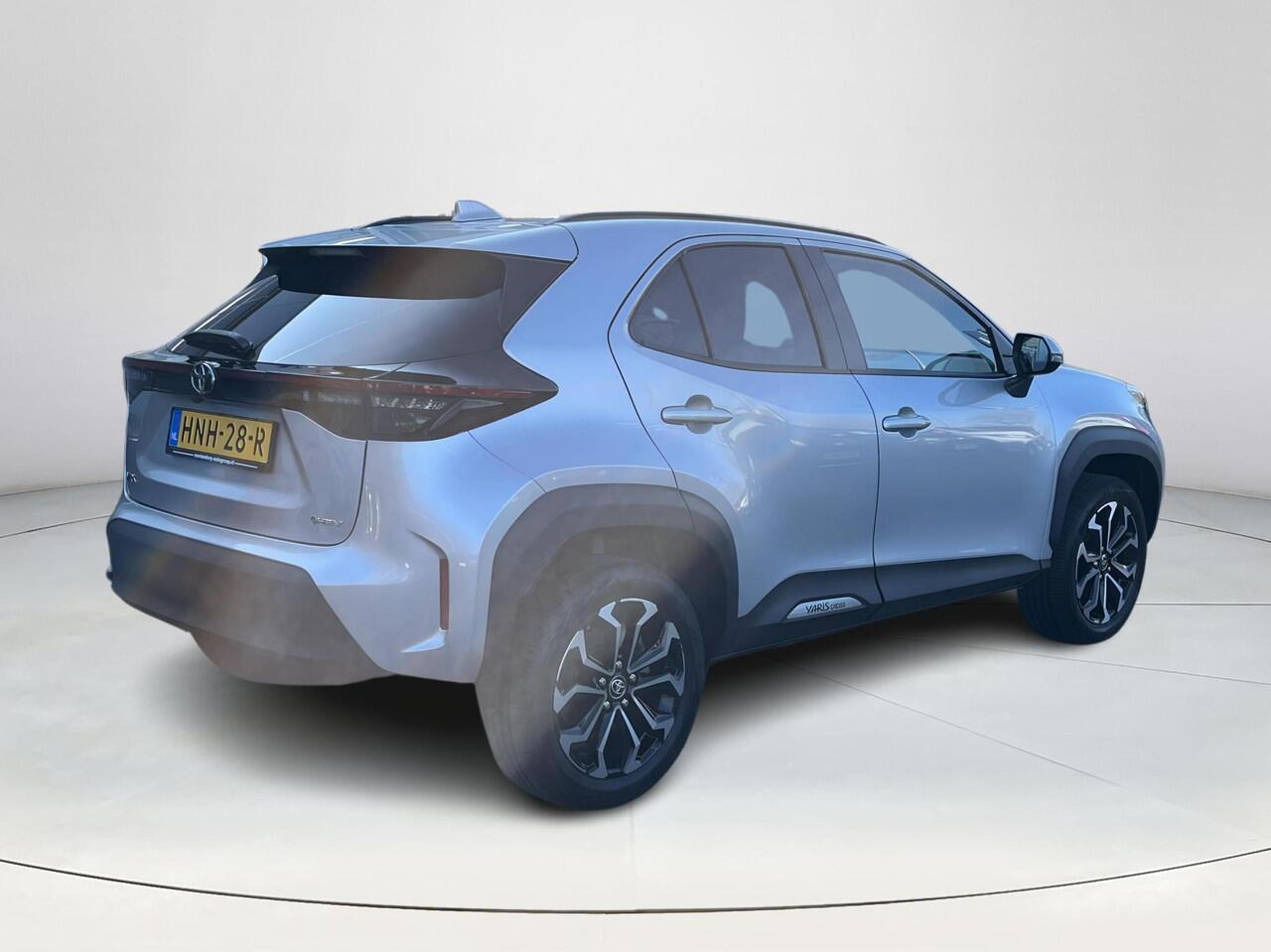 Toyota YARIS Cross 1.5 Hybrid 115 First Edition | All-in prijs | Automaat | Apple/android carplay