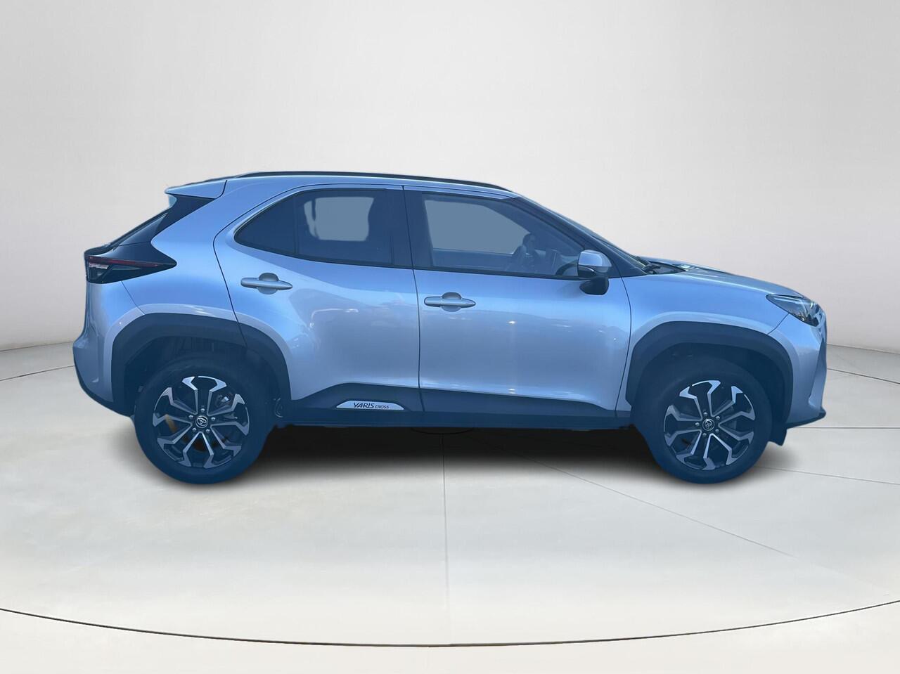 Toyota YARIS Cross 1.5 Hybrid 115 First Edition | All-in prijs | Automaat | Apple/android carplay