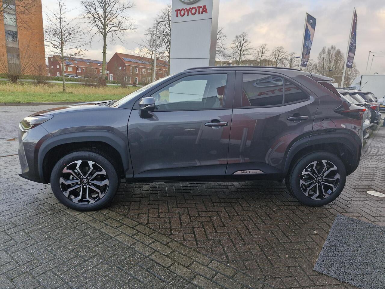 Toyota YARIS Cross 1.5 Hybrid 115 Dynamic Toyota Yaris Cross 1.5 Hybrid 115 First Edition | Comfort Pack