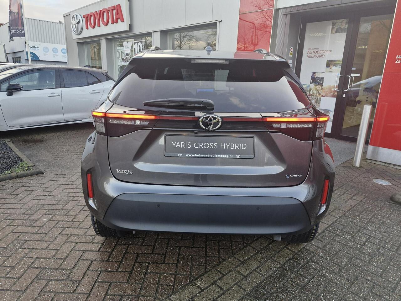 Toyota YARIS Cross 1.5 Hybrid 115 Dynamic Toyota Yaris Cross 1.5 Hybrid 115 First Edition | Comfort Pack
