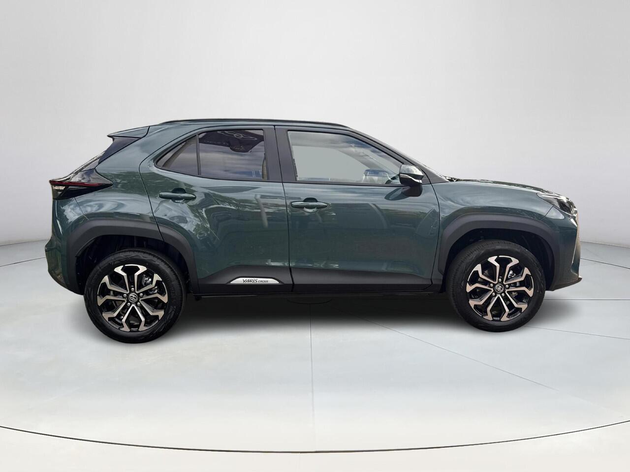 Toyota YARIS Cross 1.5 Hybrid 130 Dynamic Comfort Pack | 06-10141018 Voor meer informatie