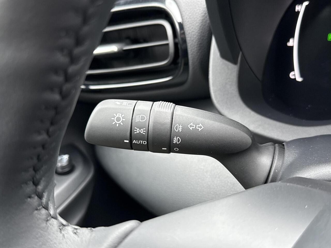 Toyota YARIS Cross 1.5 Hybrid 115 Dynamic **COMFORT PACK/ NIEUWE AUTO**