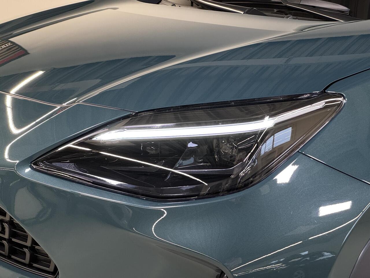 Toyota YARIS Cross 1.5 Hybrid 115 Dynamic + Comfort Pack | Nieuw op voorraad |