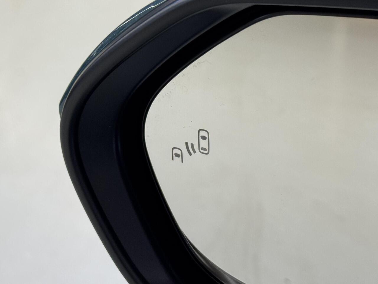 Toyota YARIS Cross 1.5 Hybrid 115 Dynamic + Comfort Pack | Nieuw op voorraad |