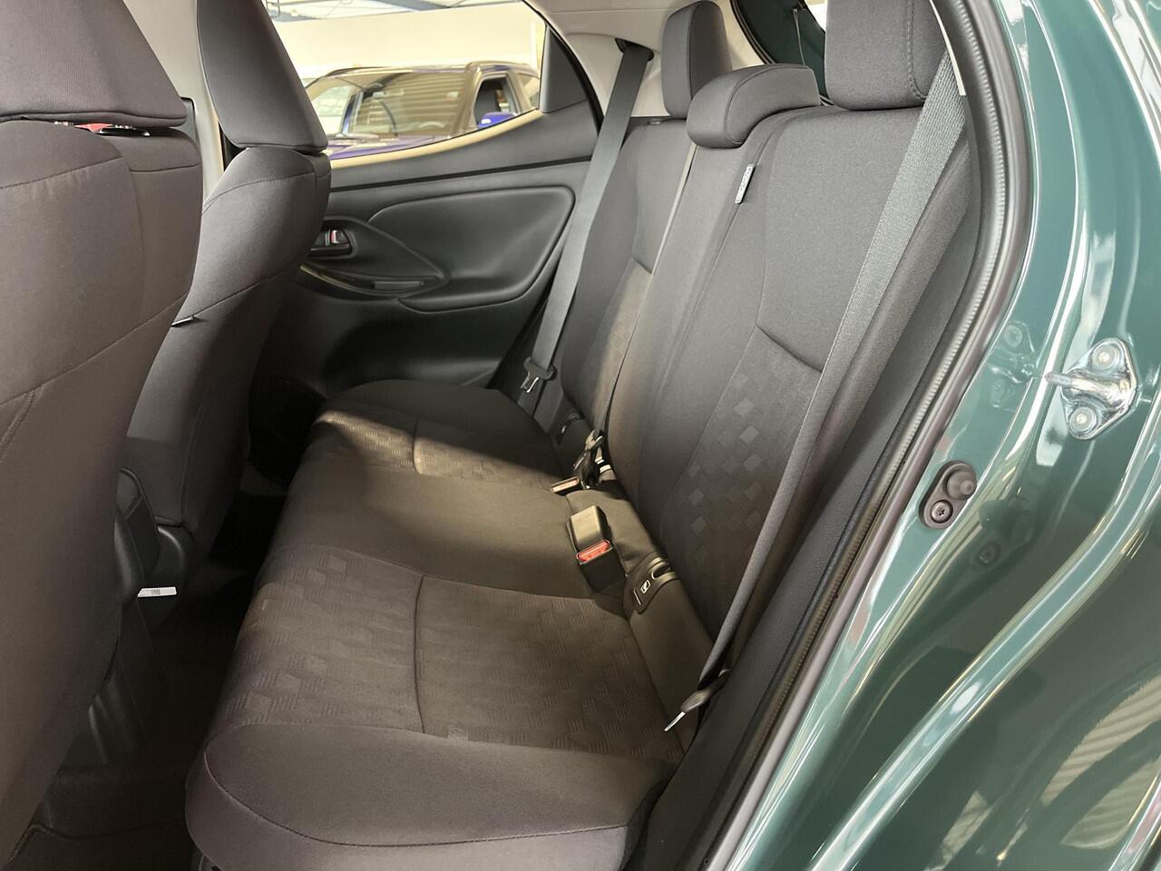 Toyota YARIS 1.5 Hybrid 115 Comfort | Uit voorraad leverbaar | ¤ 2.000 extra inruilwaarde |