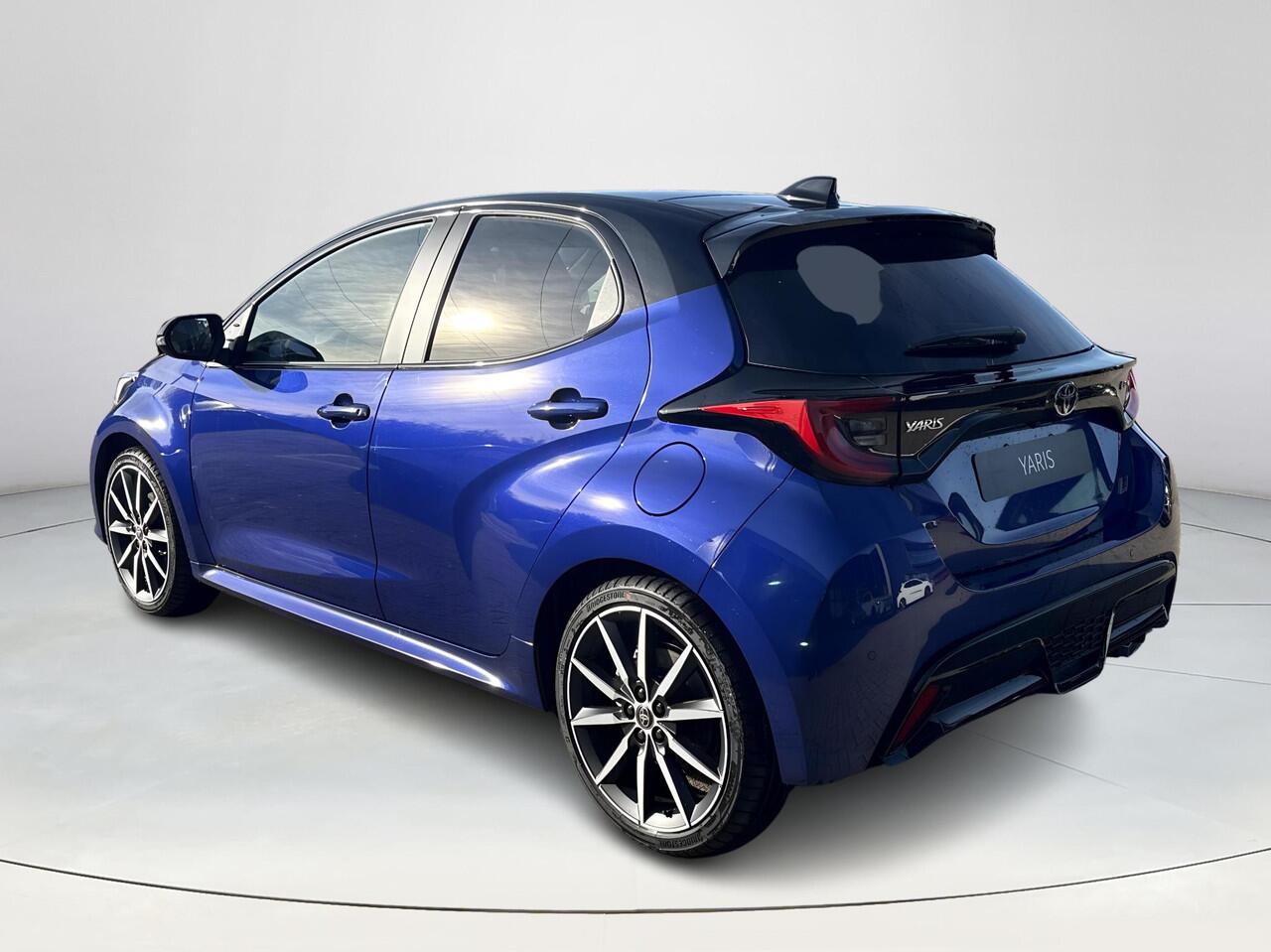 Toyota YARIS 1.5 Hybrid 130 GR SPORT **PLUS PACK/ NIEUWE AUTO/ DIRECT LEVERBAAR**