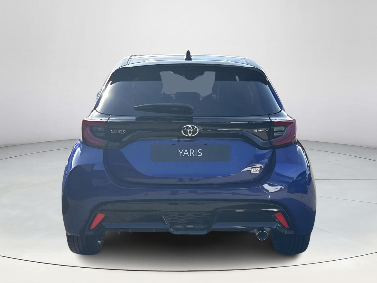 Toyota YARIS 1.5 Hybrid 130 GR SPORT **PLUS PACK/ NIEUWE AUTO/ DIRECT LEVERBAAR**